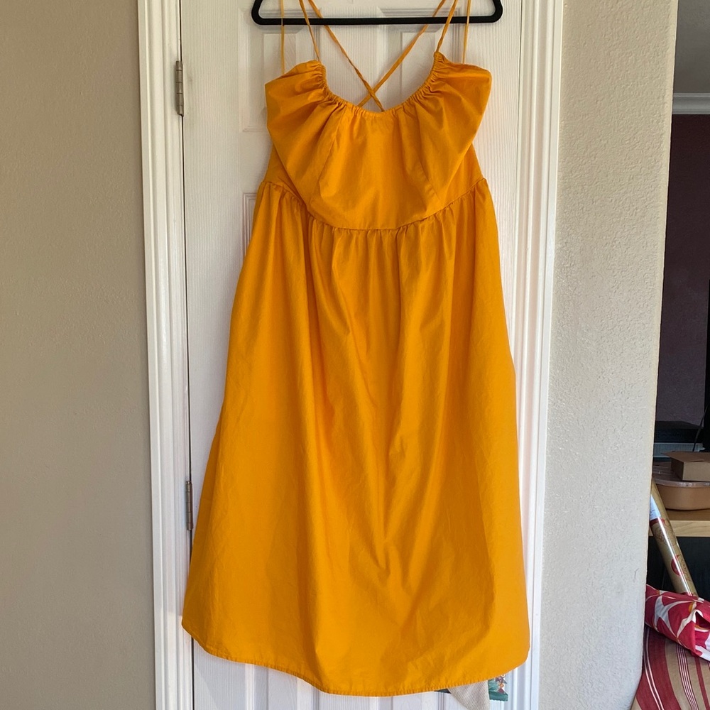 Banana Republic Factory Tumeric Spice Halter MIDI